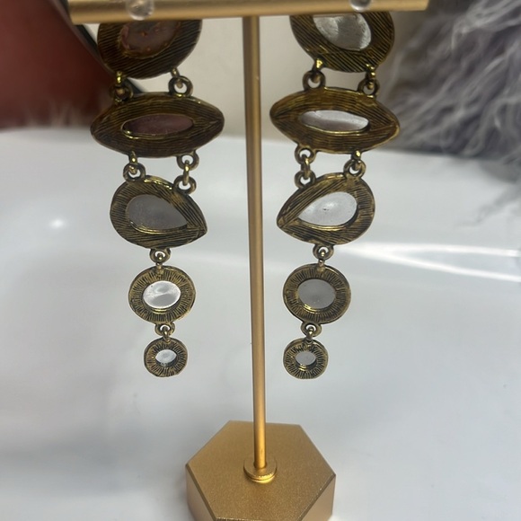 Stunning Drop Earrings - Picture 2 of 6